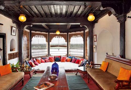 Ahilya-Fort-Sitting.jpg